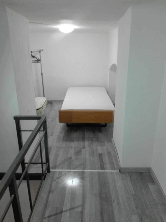 7Dab Apartment Almassy Contactless Self Check-In Budapest Exteriör bild